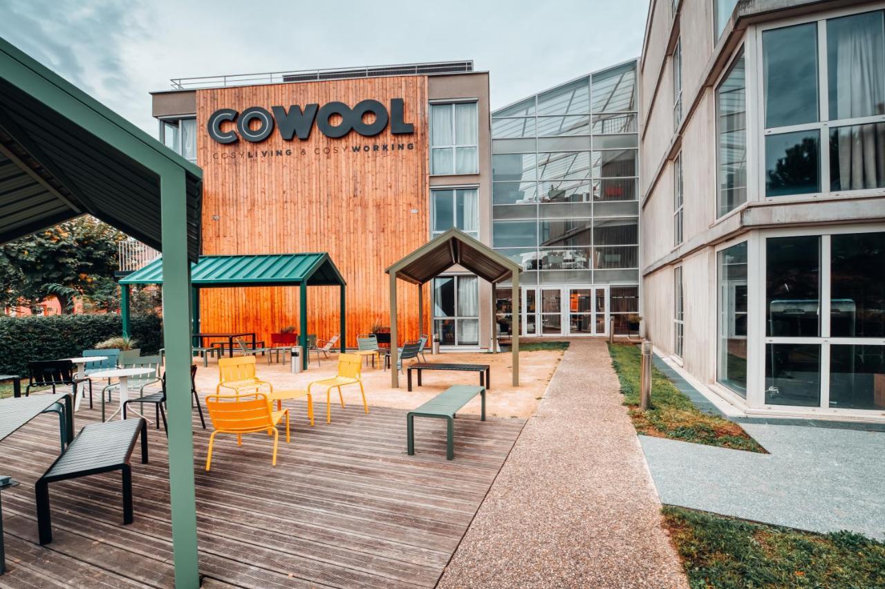 Cowool Cergy Aparthotel Exterior photo