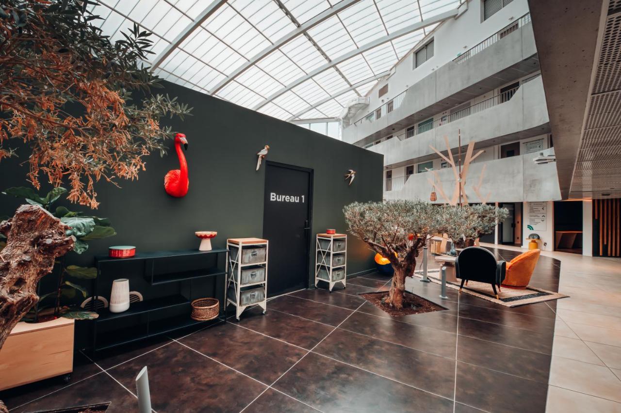 Cowool Cergy Aparthotel Exterior photo